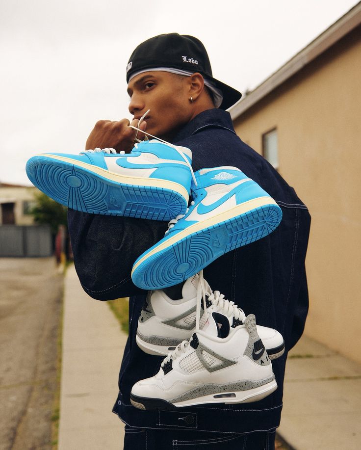 Sneakers