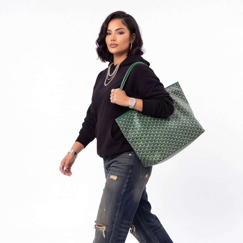 Goyard Saint Louis GM Bag
Green